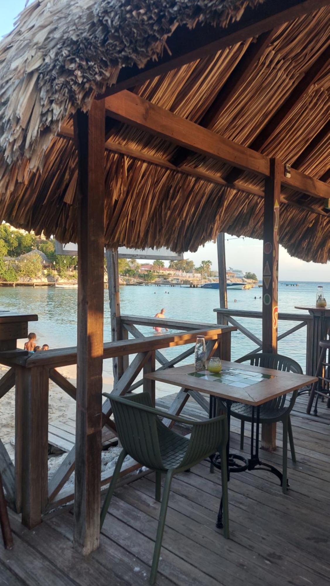 Caribbean Beach Resort Blenchi Curacao Виллемстад Экстерьер фото
